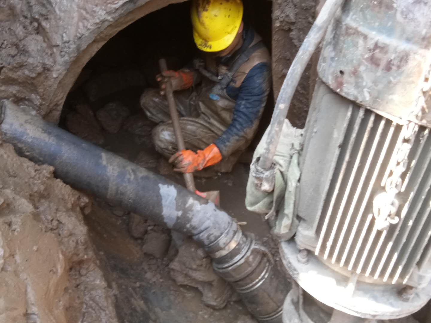 南头镇管道清淤