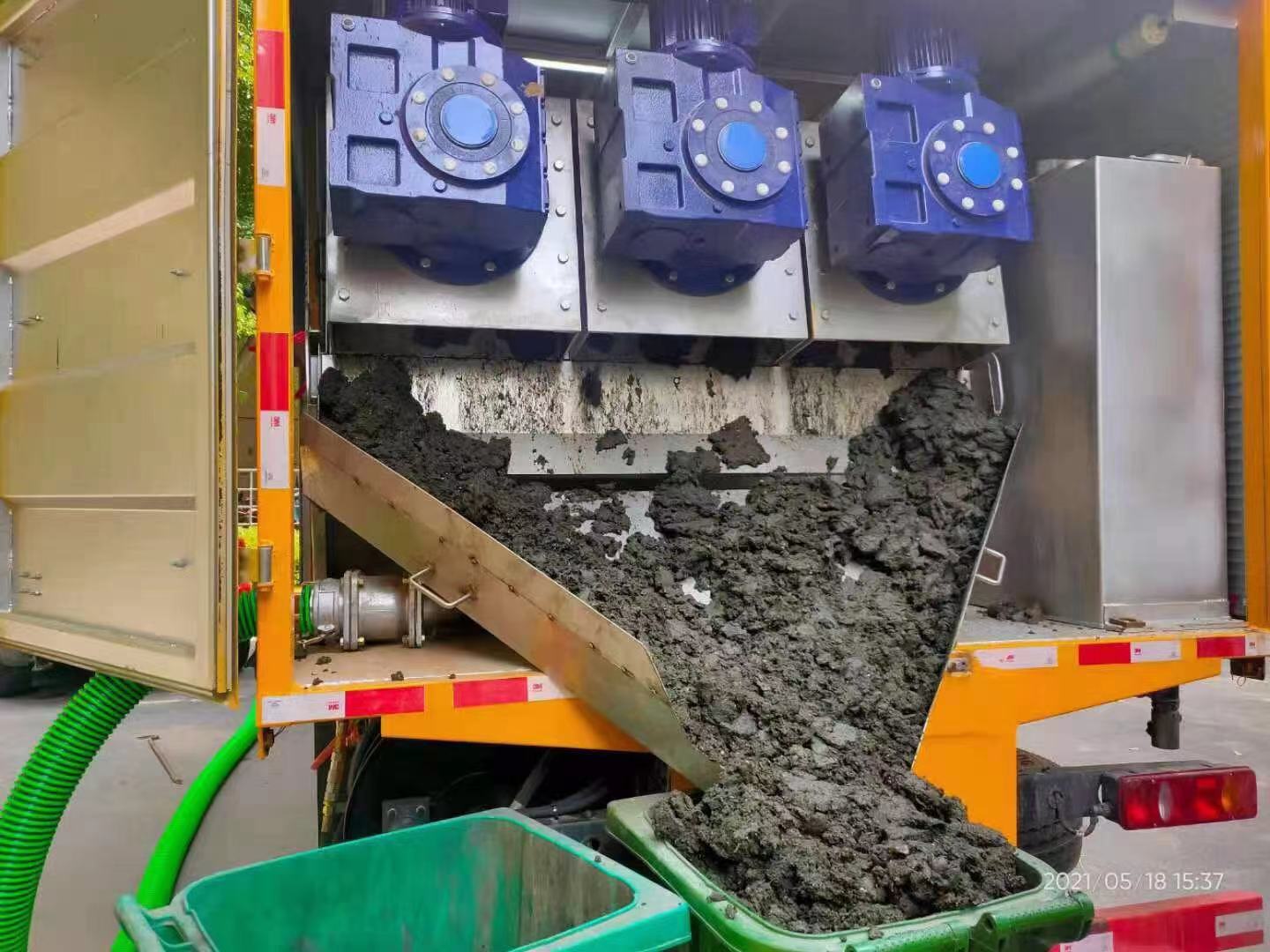 南头镇化粪池清掏城市维护站-泥浆净化干湿分离处理